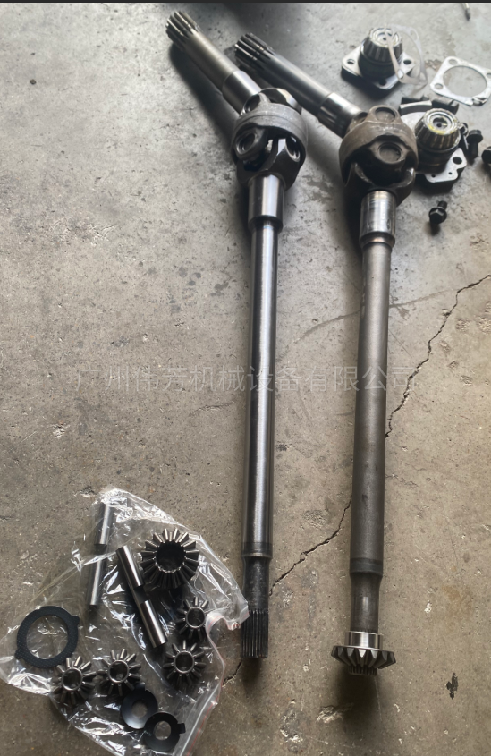zx170w-3 日立轮挖 前桥 半轴 1143903 Hitachi wheeled excavator front axle half shaft 1143903 
