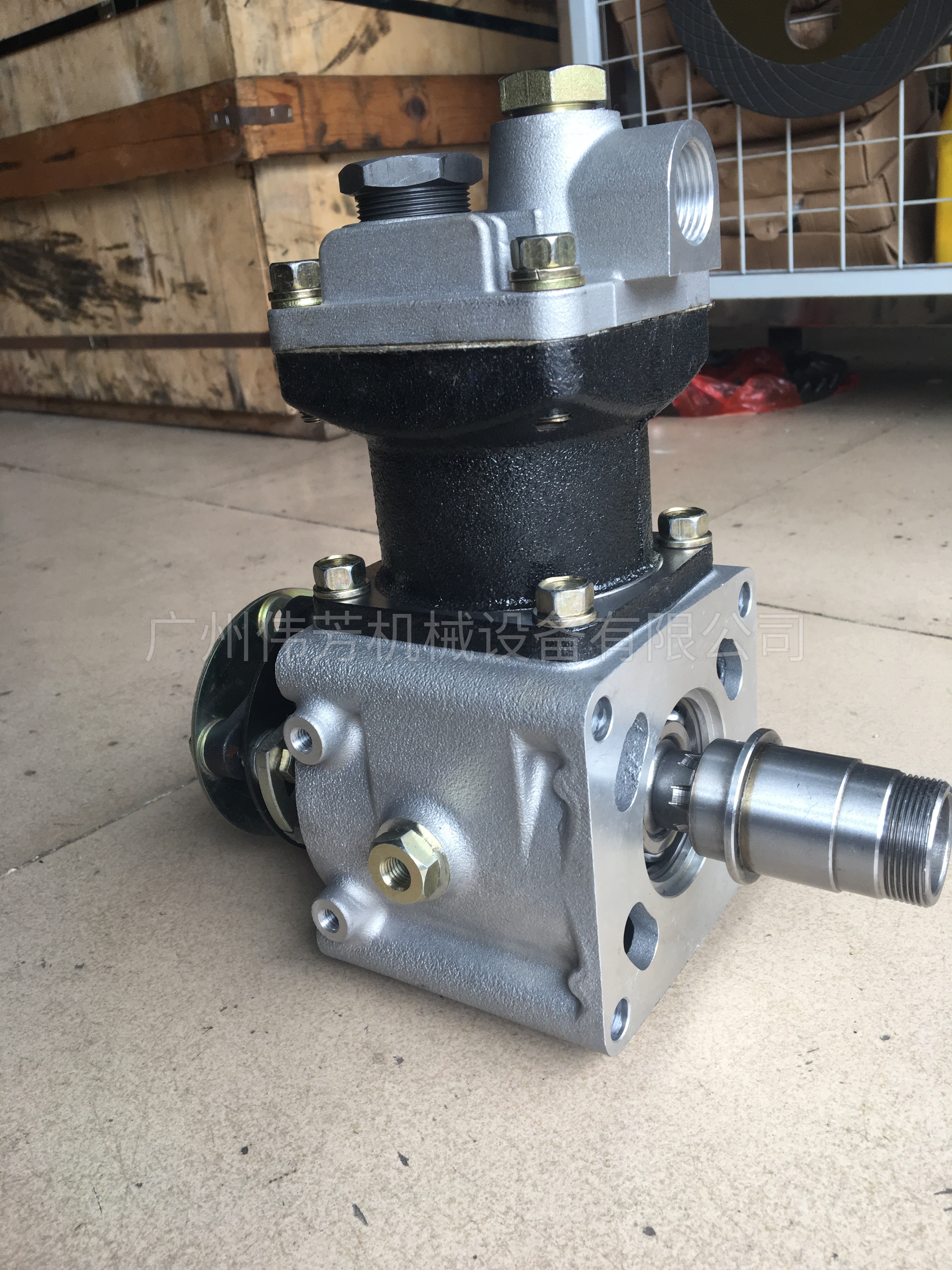 Hitachi EX125WD-5 6BG1 1191002751 Hitachi wheel excavator, air compressor, air pump, air compressor 日立轮挖 空压机 打气泵